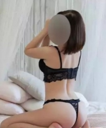 Полина, 24